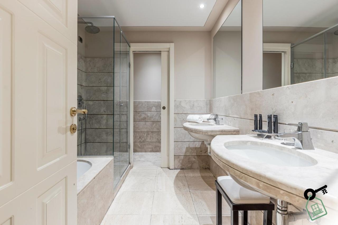 Hotel Rooms ลีวอร์โน ภายนอก รูปภาพ